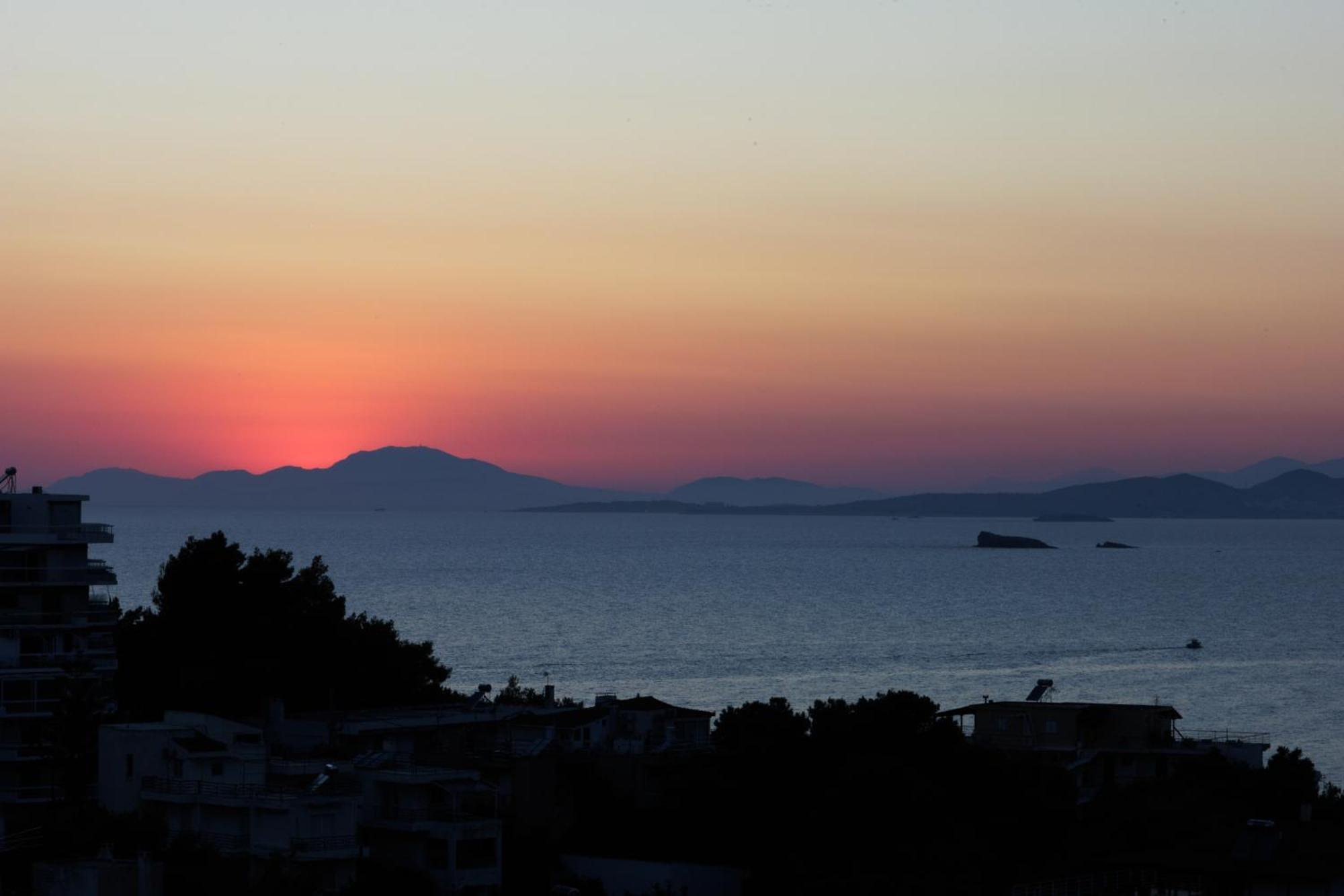 Experience Penthouse By Athens Riviera *